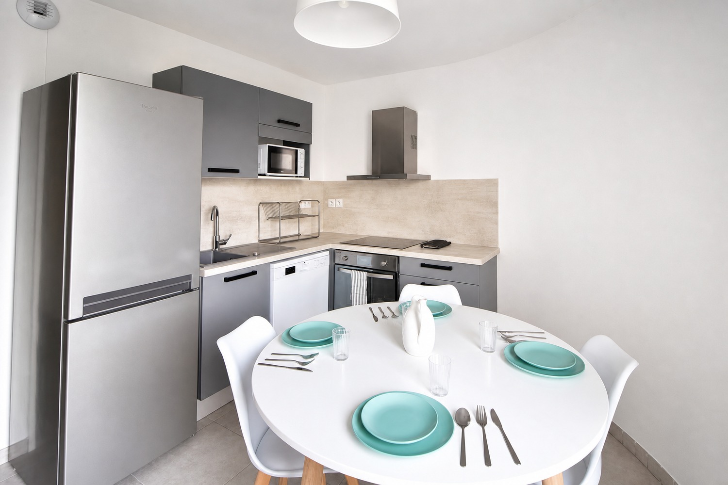 Charming 14 m² bedroom for rent in Villeurbanne – LYO30