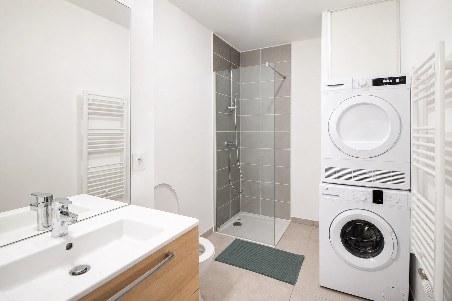 Charming 14 m² bedroom for rent in Villeurbanne – LYO30