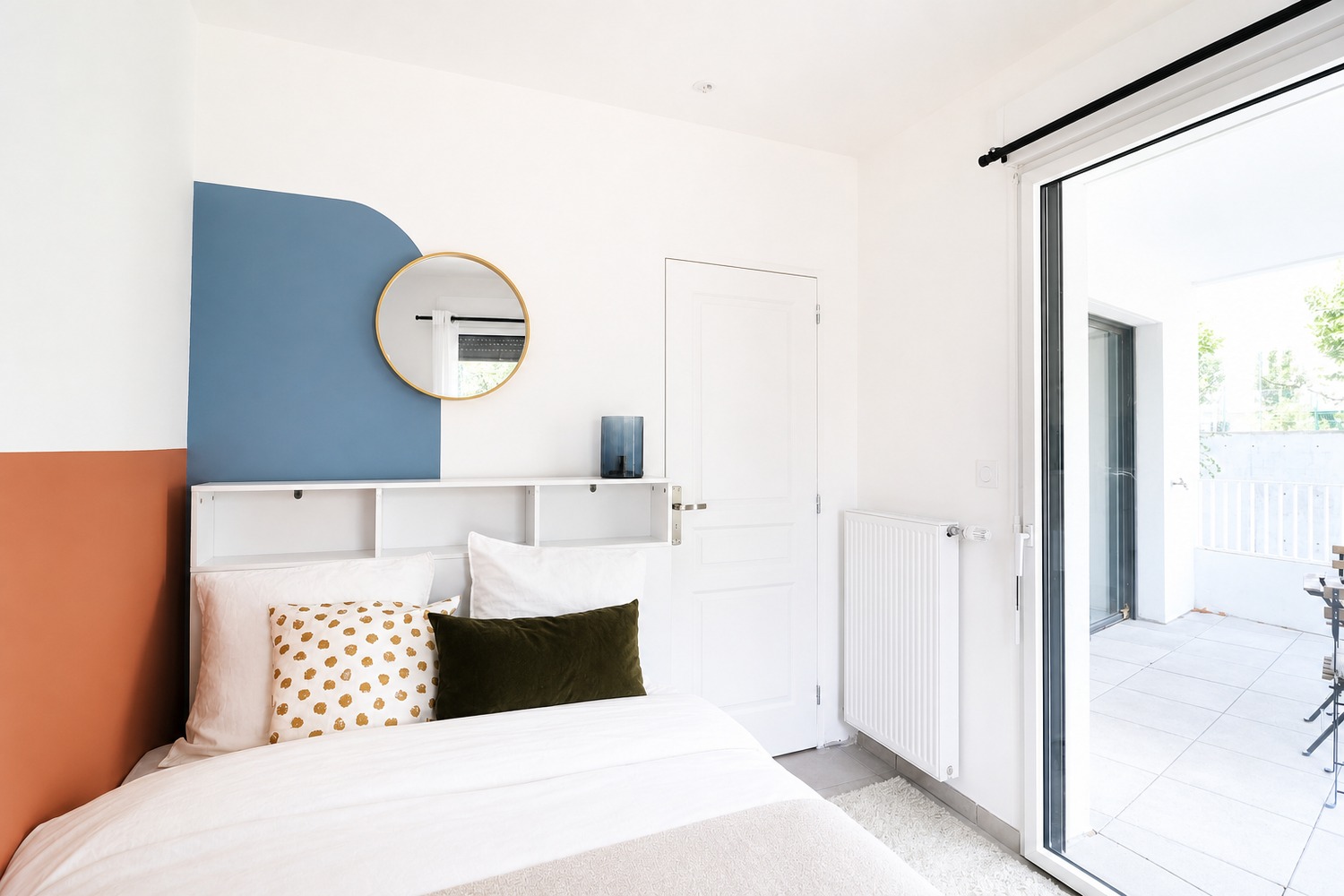 Harmonious 10 m² bedroom to rent near Lyon – LYO38