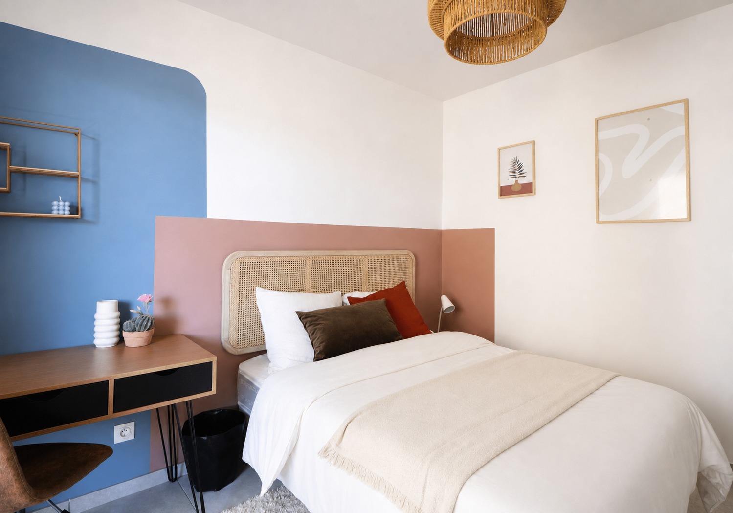 Beautiful 12 m² bedroom for rent near Lyon – LYO43