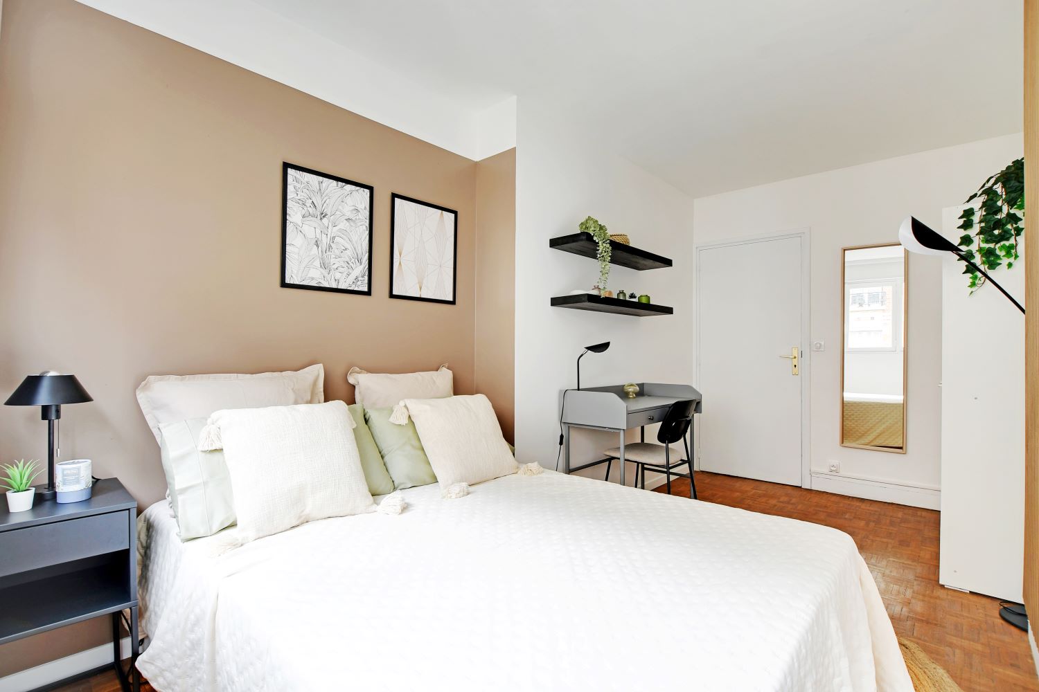 Move into a beautiful 12 m² room in Paris – PA116