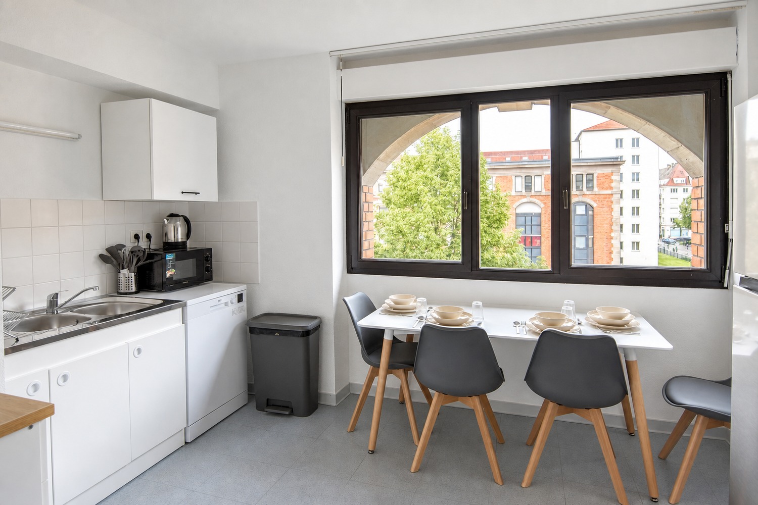 Magnificent 32 m² bedroom in Strasbourg – ST99