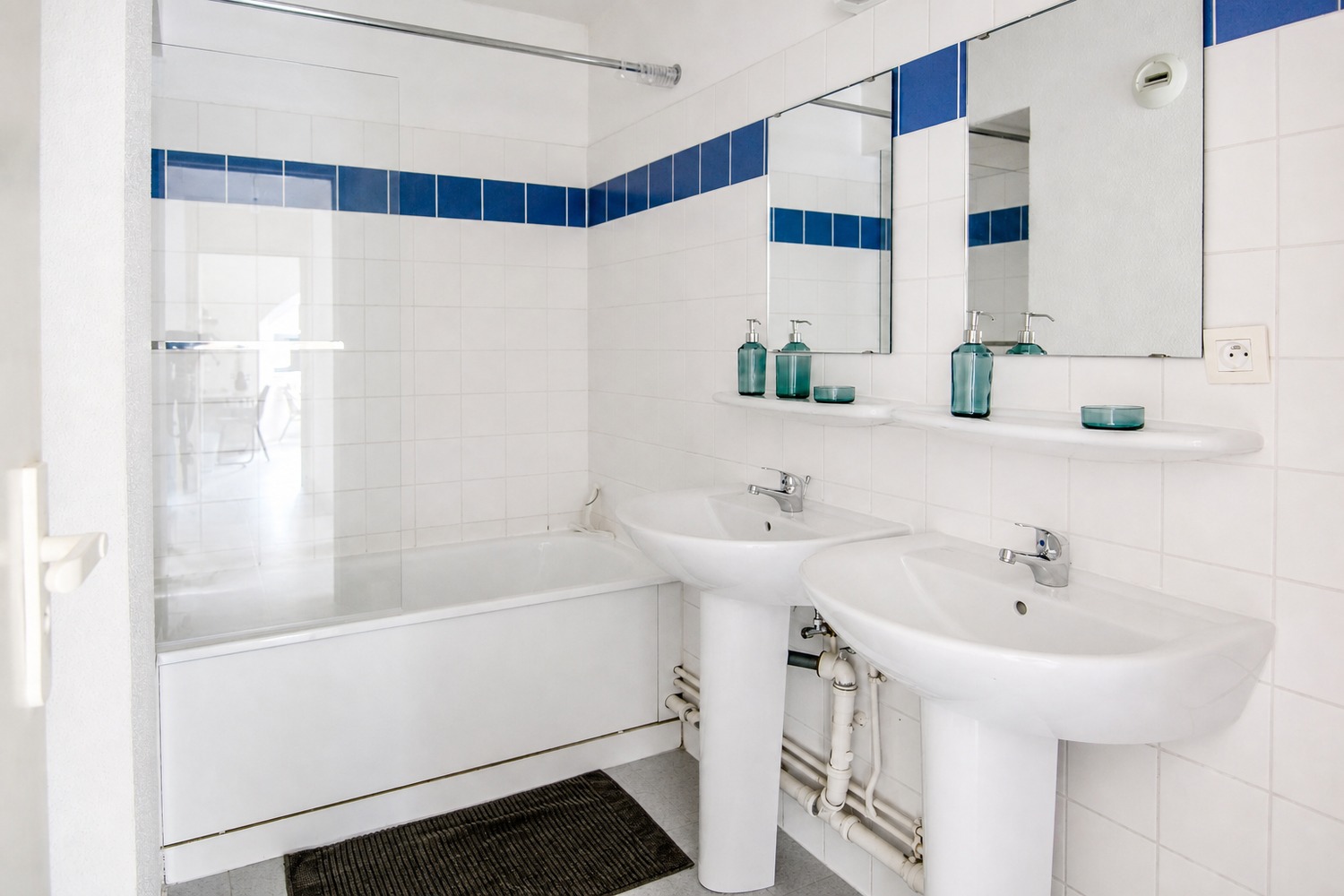 Magnificent 32 m² bedroom in Strasbourg – ST99