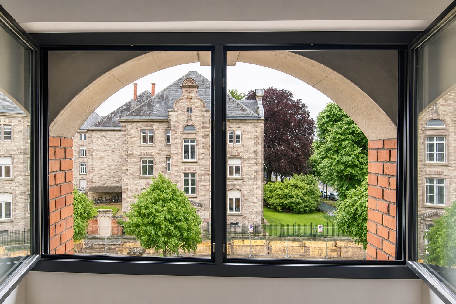 Magnificent 32 m² bedroom in Strasbourg – ST99