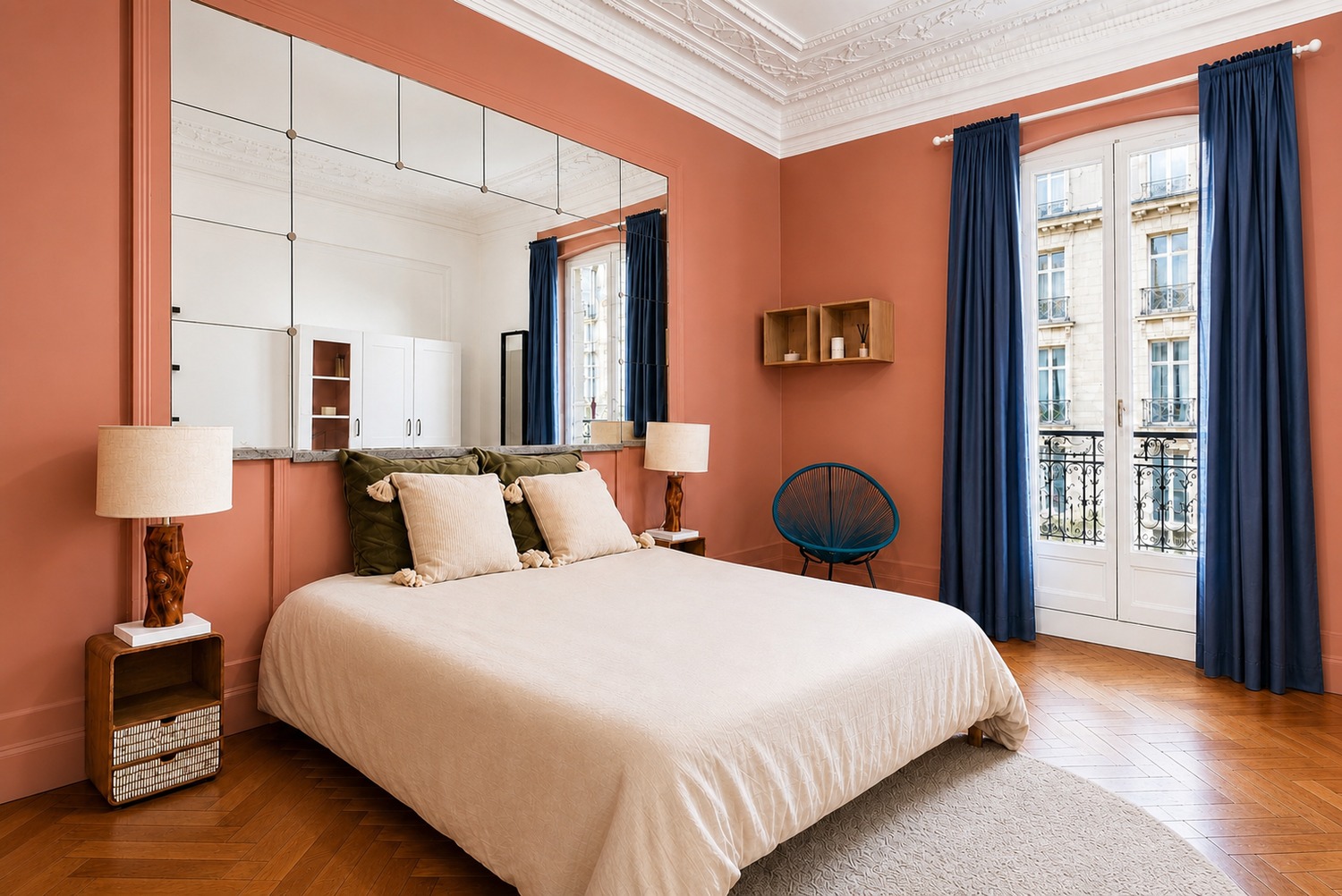 Spacious luminous bedroom – 22m² – BO5