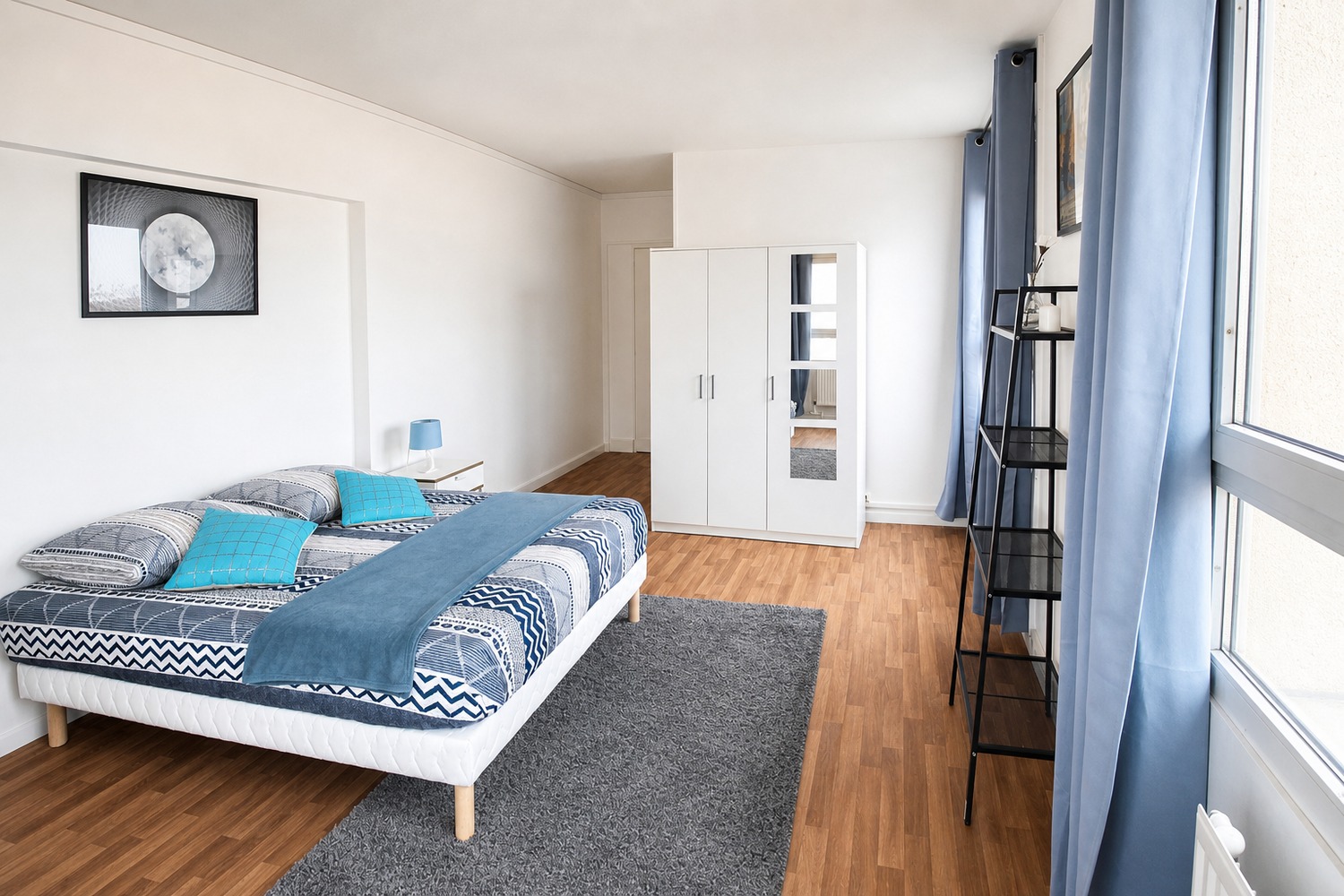 Very spacious and luminous bedroom – 22m² – PA39