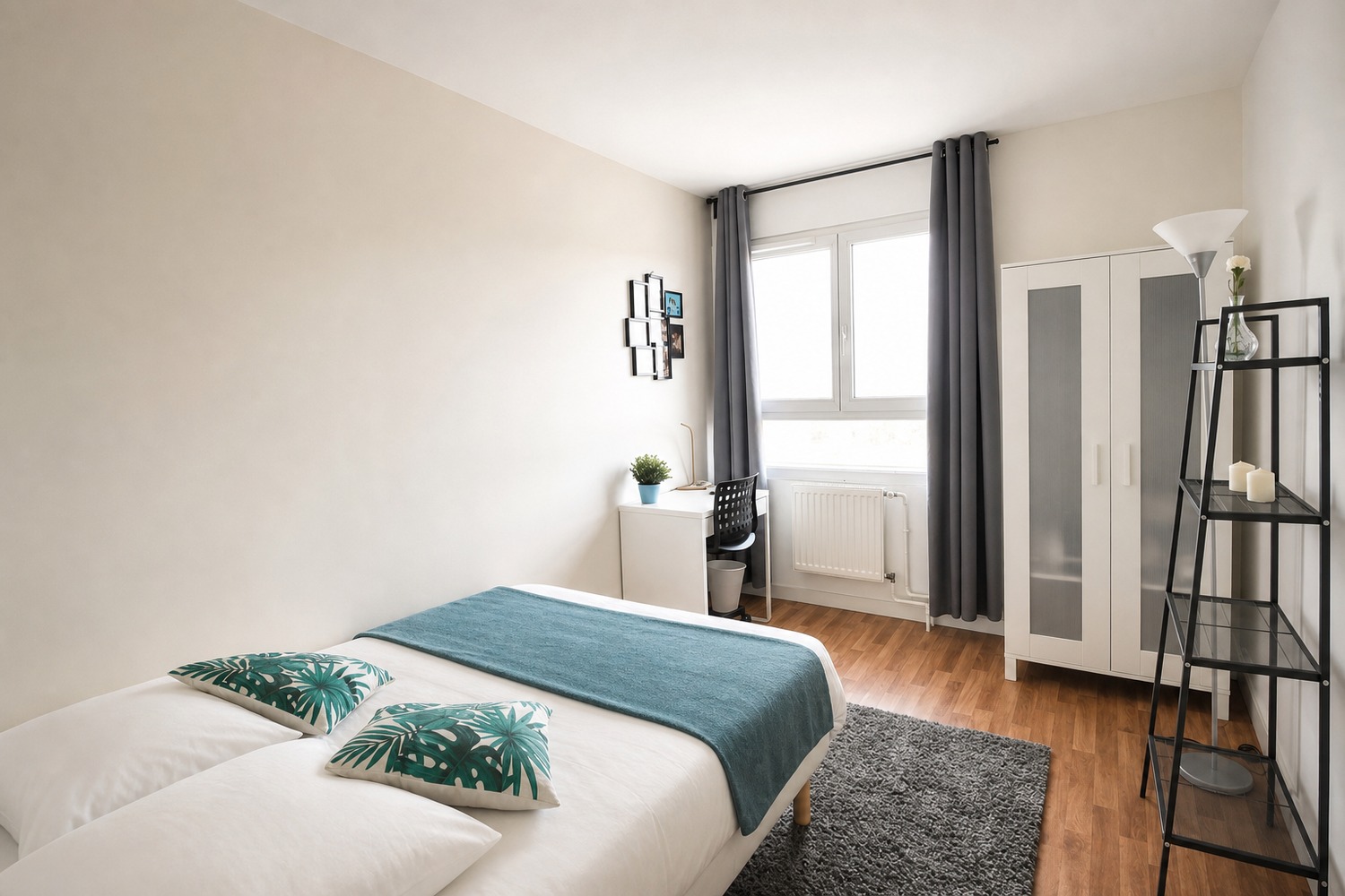 Cosy and bright room – 10m² – PA40