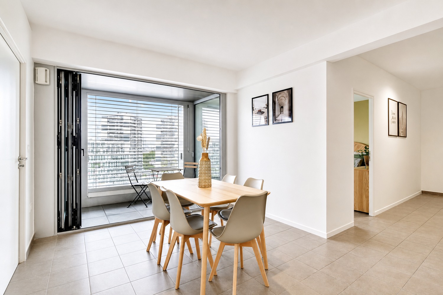 Rent this welcoming 12 m² in coliving bedroom in Paris – PA100