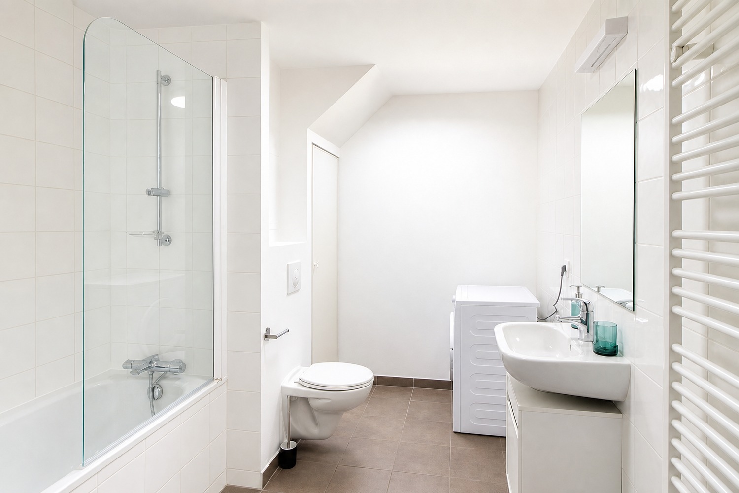 Rent this 11 m² in coliving room with mezzanine in Paris – PA87