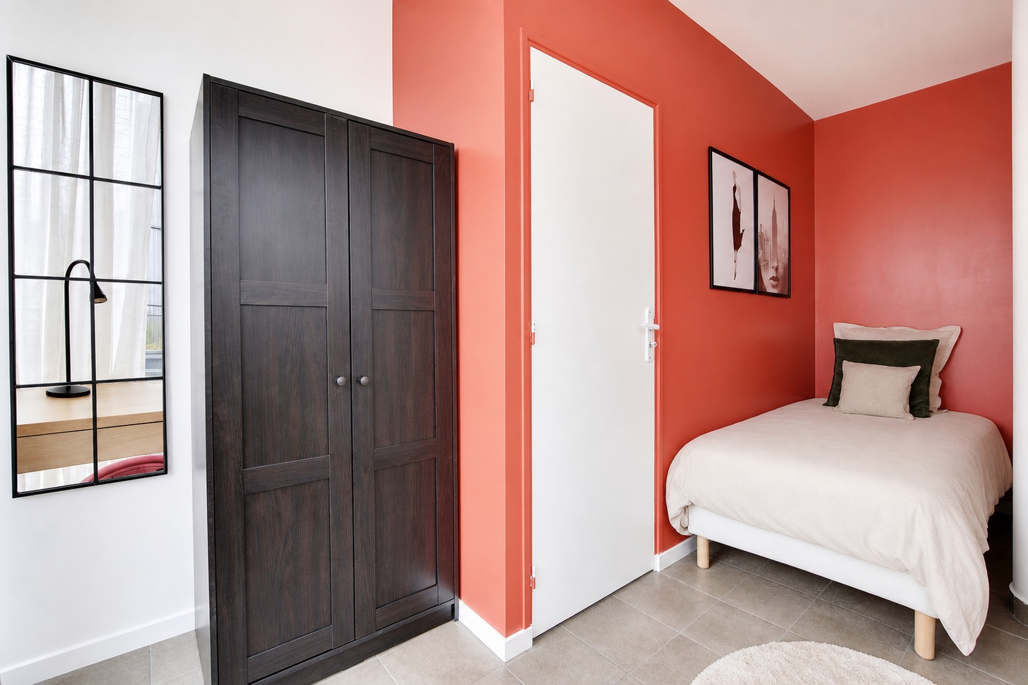 Move into this cozy 9 m² room in a Parisian duplex coliving – PA103
