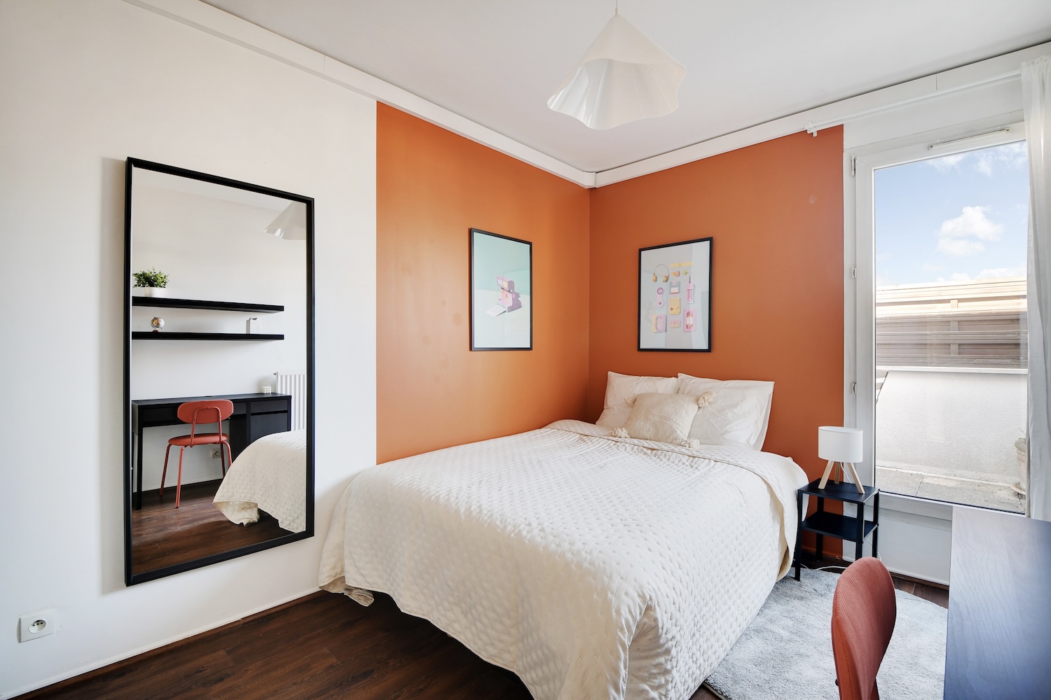 Move into this vibrant 10 m² room – PA122