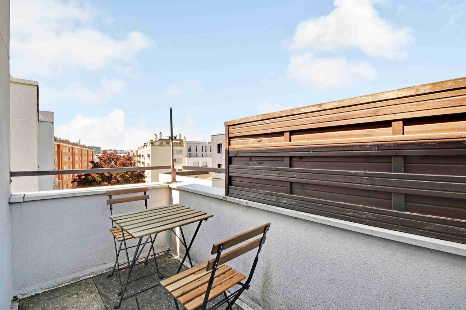 Move into this vibrant 10 m² room – PA122