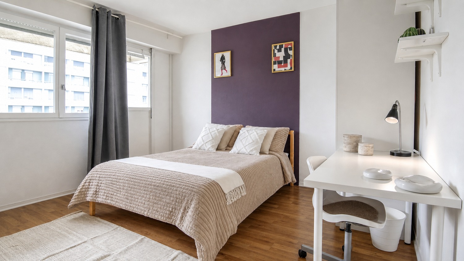 Spacious and luminous room – 15m² – ST14
