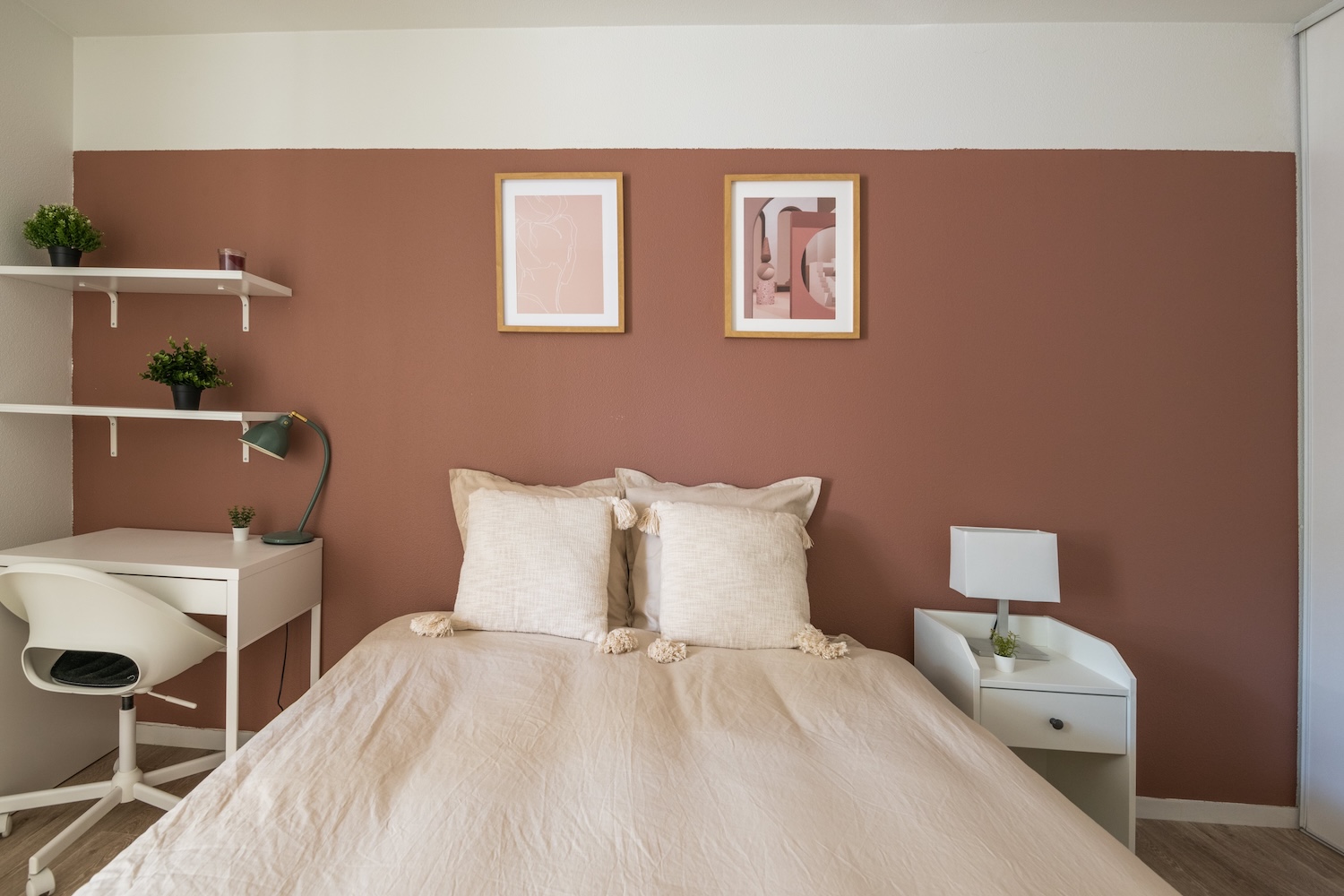 Move into this 11 m² bedroom – BO49