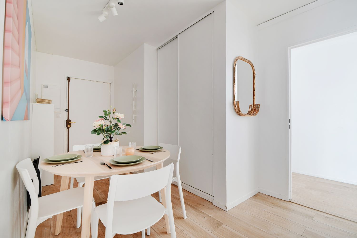 Move into this room of 10 m² – SCL02