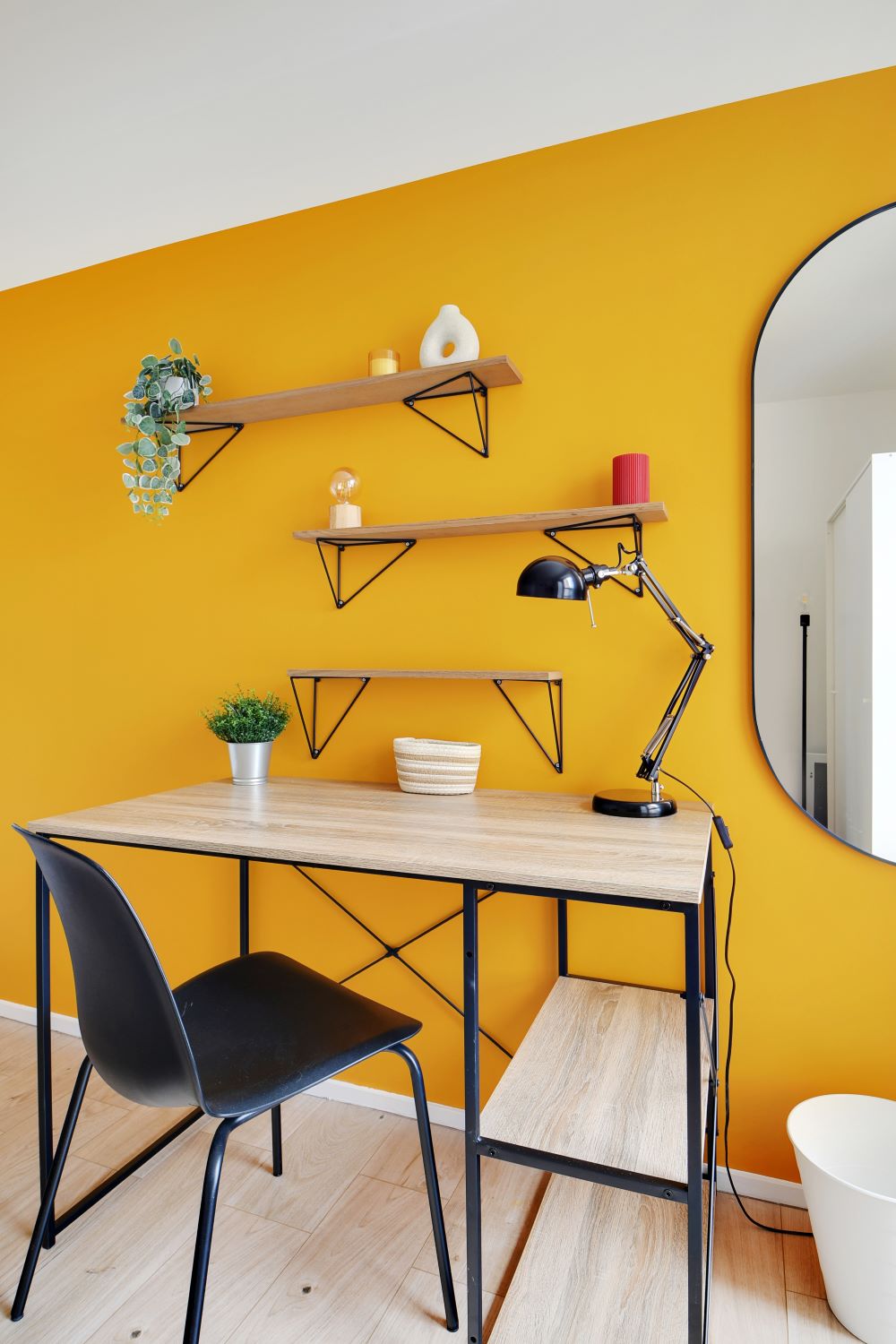 Move into this room of 10 m² – SCL02