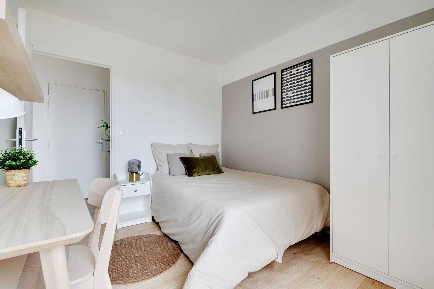 Move into this room of 10 m² – SCL03