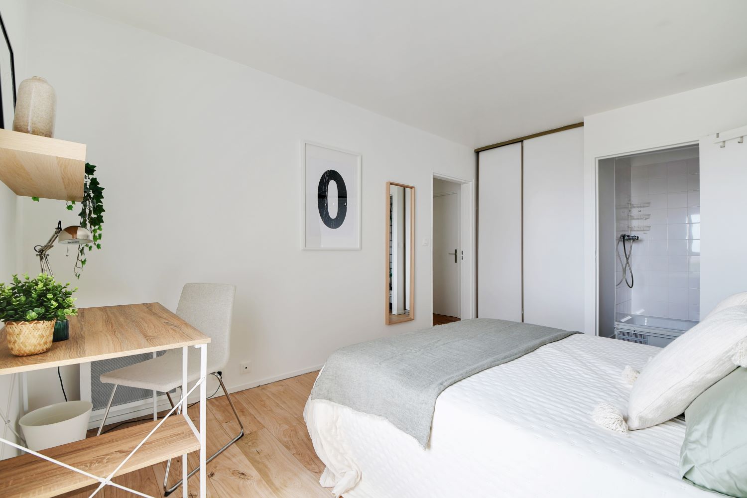 Move into this room of 13 m² – SCL04