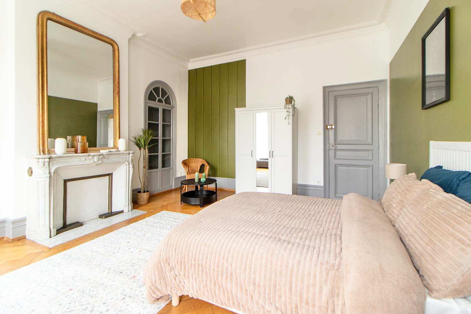 Move into this superbe 25 m² coliving room with its private bathroom in Strasbourg – ST91