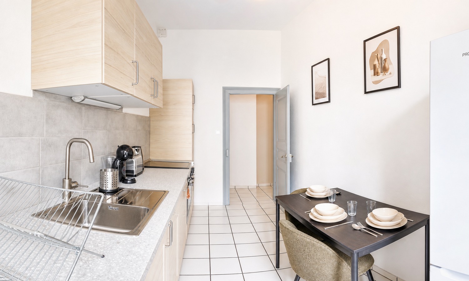 Move into this bright 14 m² coliving room in Strasbourg – ST85