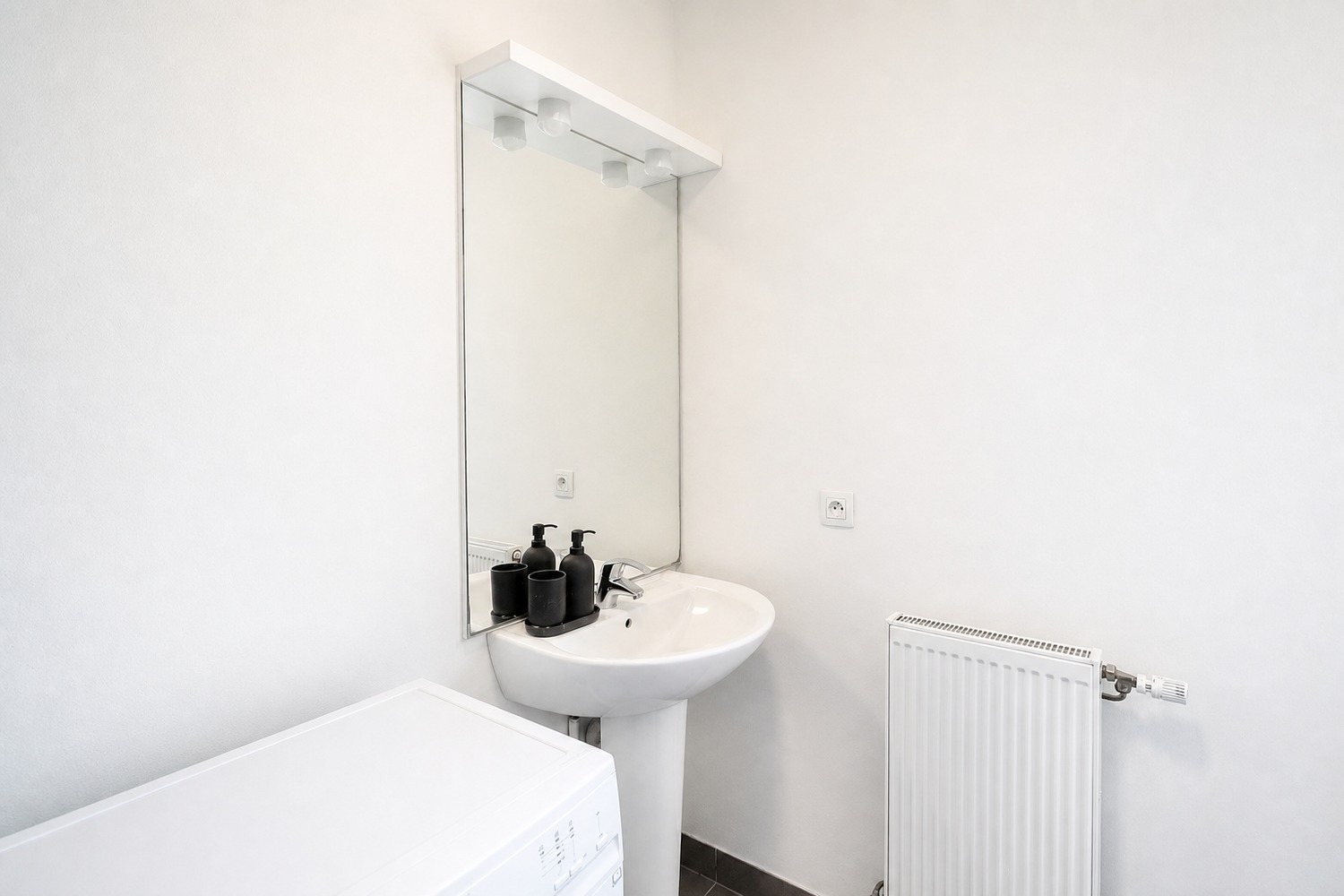 Comfortable 10 m² for rent in coliving in Bègles, near Bordeaux – B020