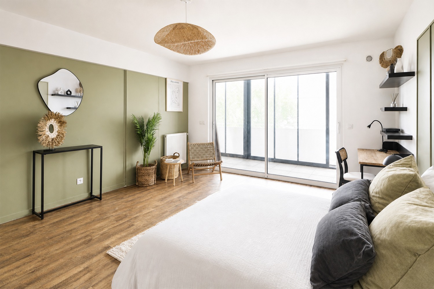 Spacious 25 m² bedroom for rent in coliving in Bègles, near Bordeaux – B019