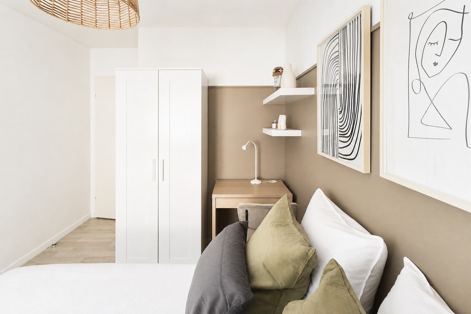 Lovely 10 m² bedroom for rent in coliving near Bordeaux – B022