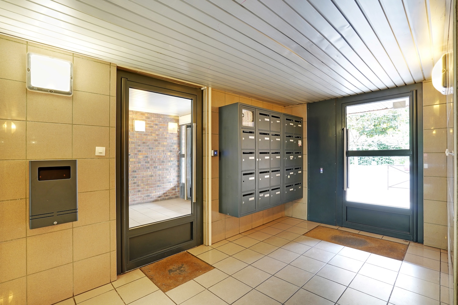 Move into this spacious 15 m² room – ISY01