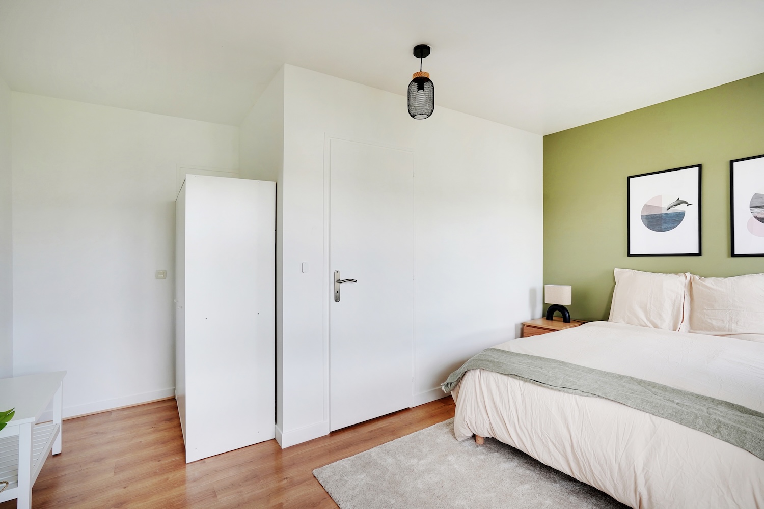Move into this 13 m² room with a view – ISY02