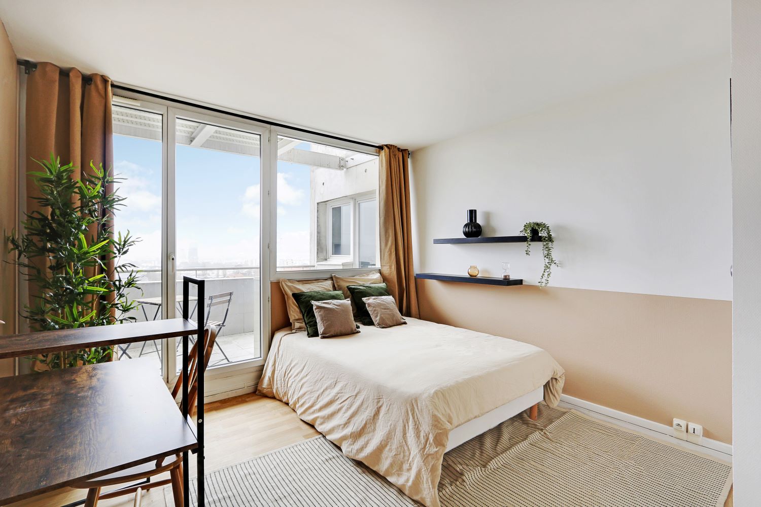 Bright 13 m² co-living room near Paris – KRB8