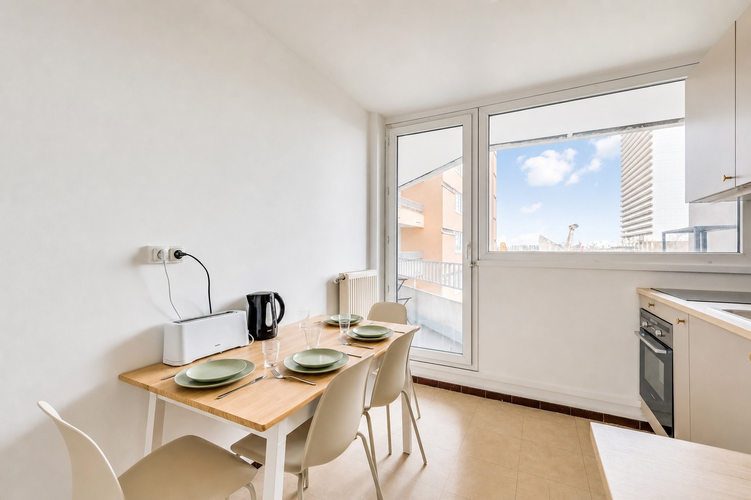 Luminous and cosy room – 11m² – NTR8