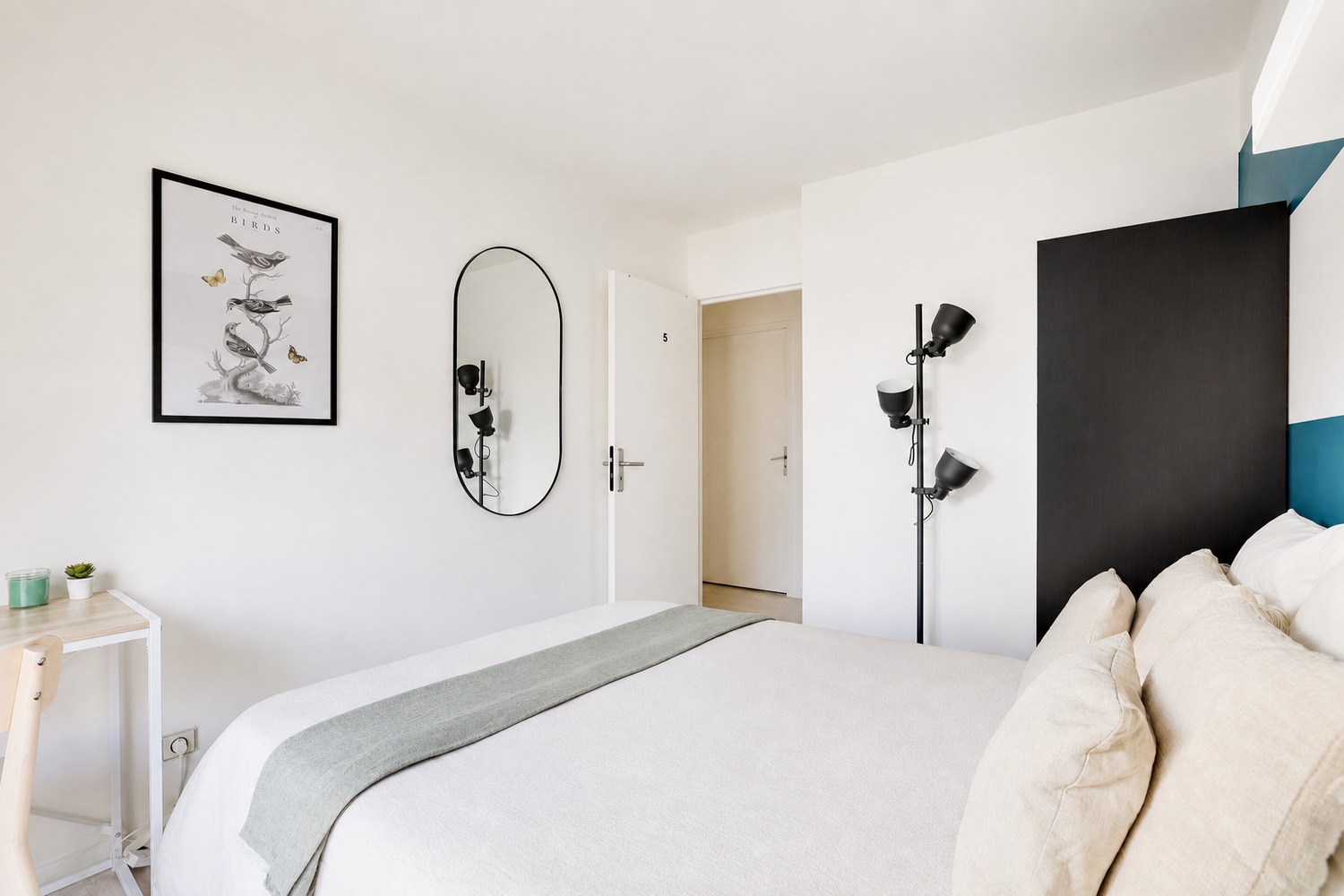 Room of 11 m² in coliving near Paris – BBC10
