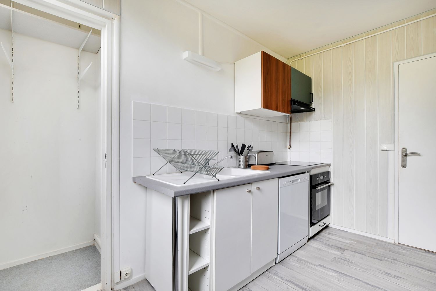 Cozy 11 m² room in co-living at Kremlin-Bicêtre – KRB27