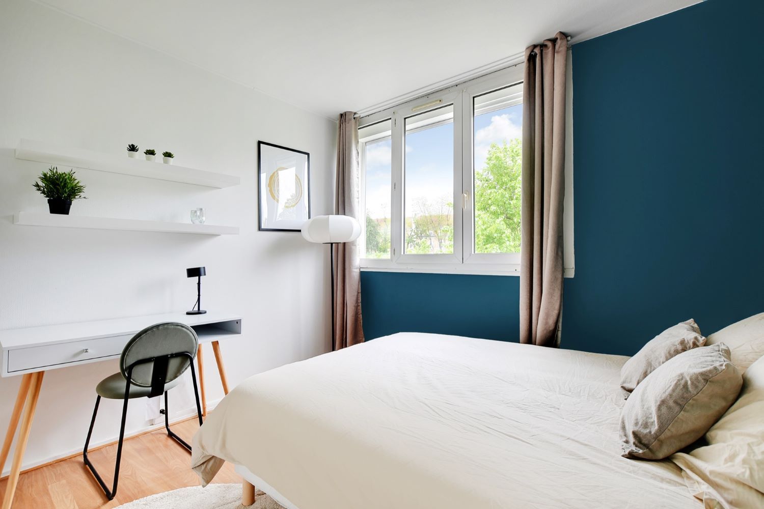 Trendy 10 m² room in Kremlin-Bicêtre – KRB31