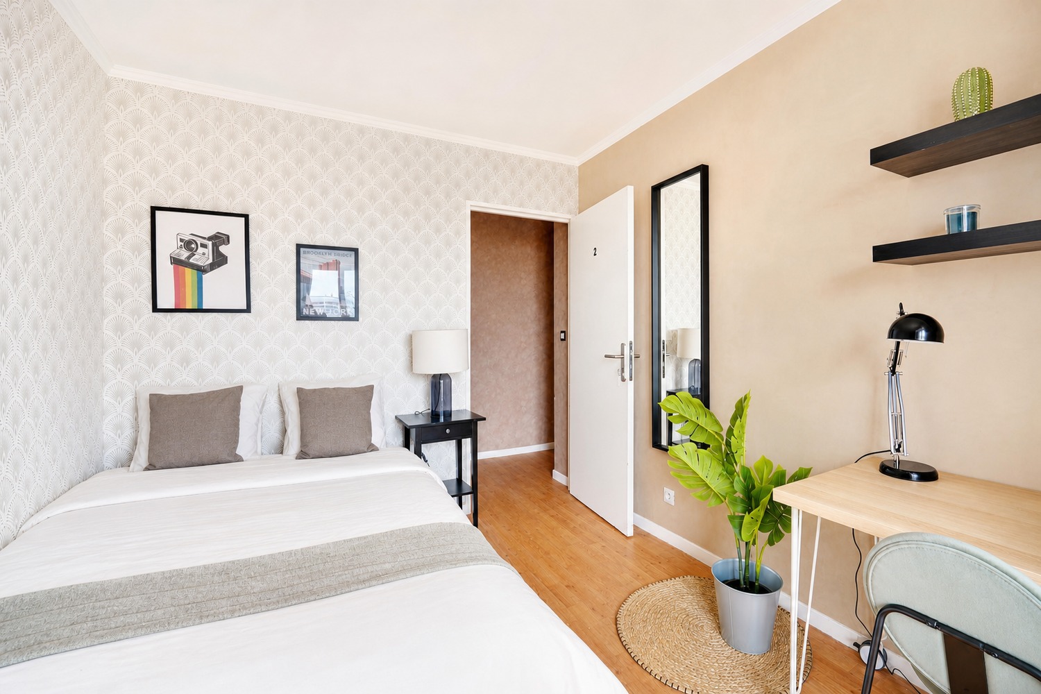 Move into this 11 m² room – BBC02