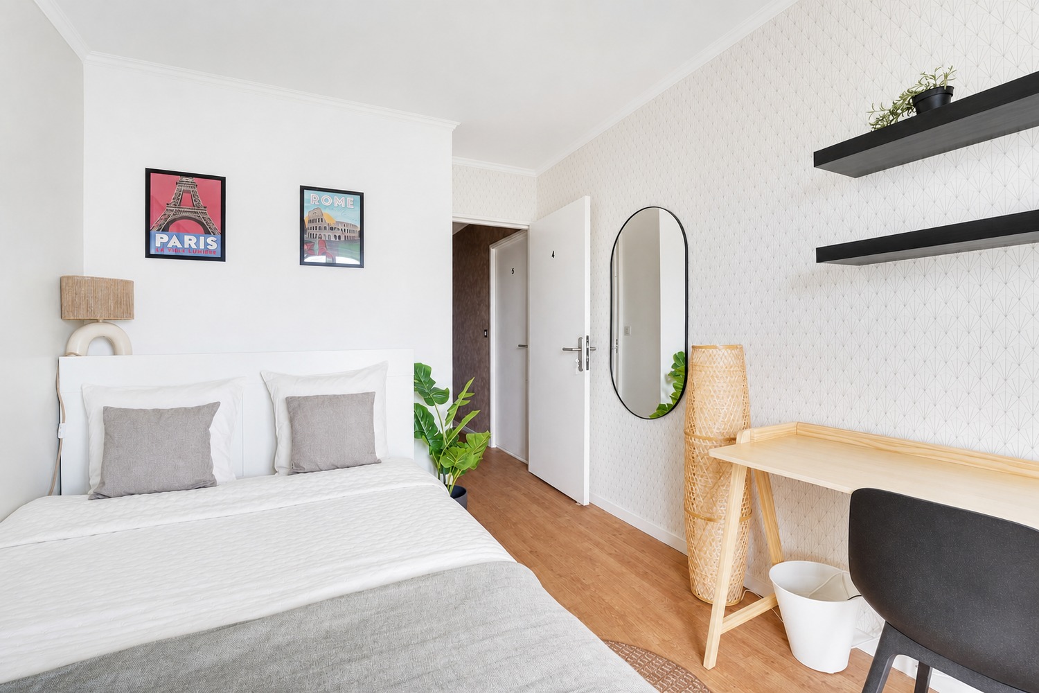 Move into this 10 m² room – BBC04