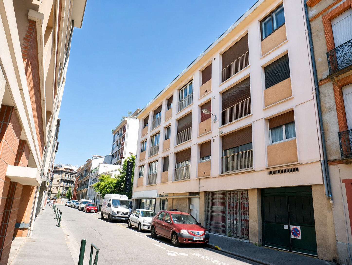 Nice spacious room – 14m² – TO10