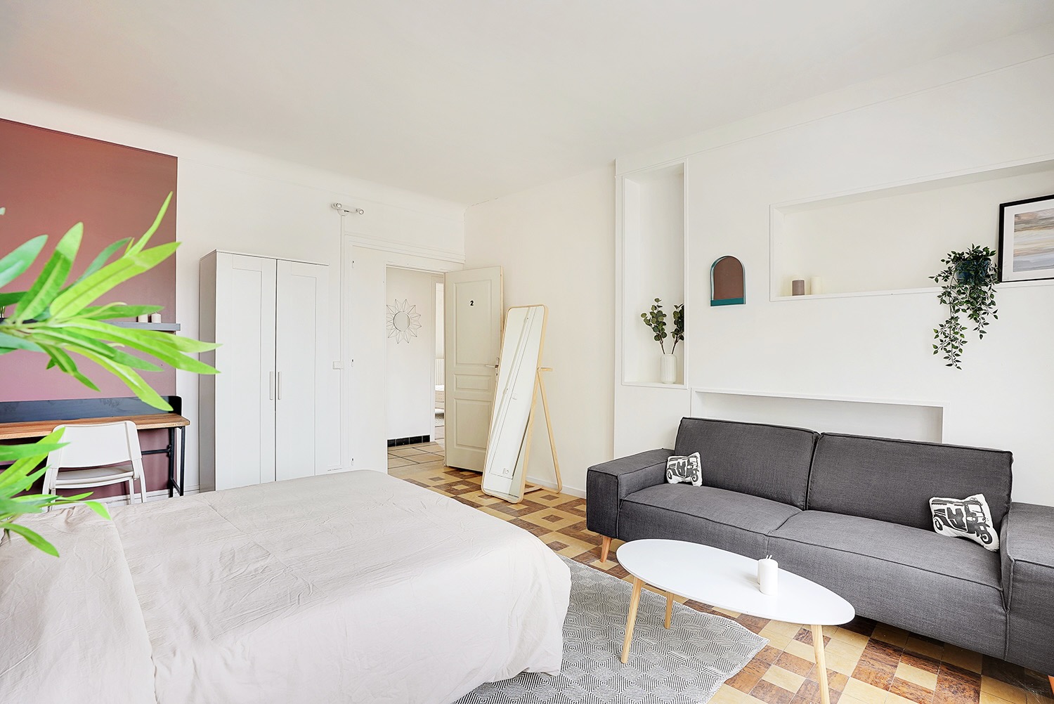 Move into this comfortable 17 m² room near Paris – CLA02