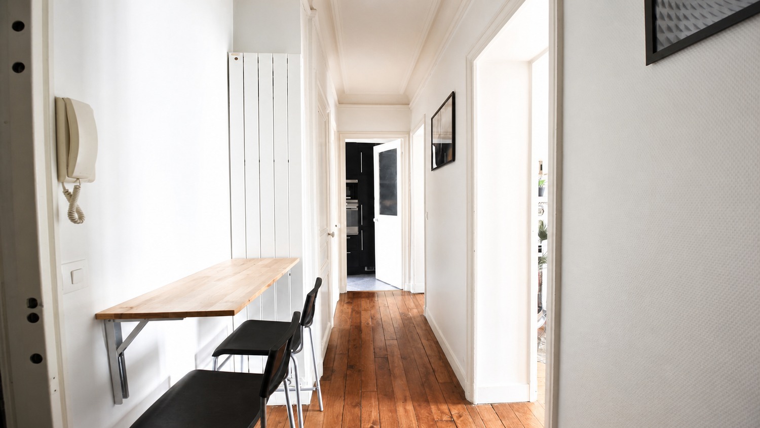 Luminous and cosy room – 13m² – PA49