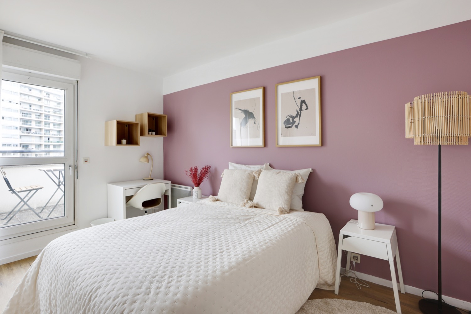 Move into this elegant 10 m² bedroom – CBV02