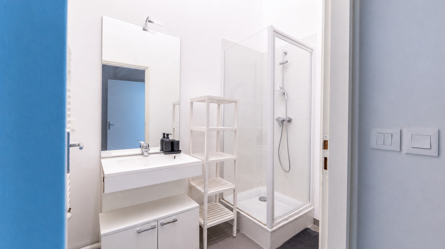Move into this 13 m² room within Bacalan – BO43