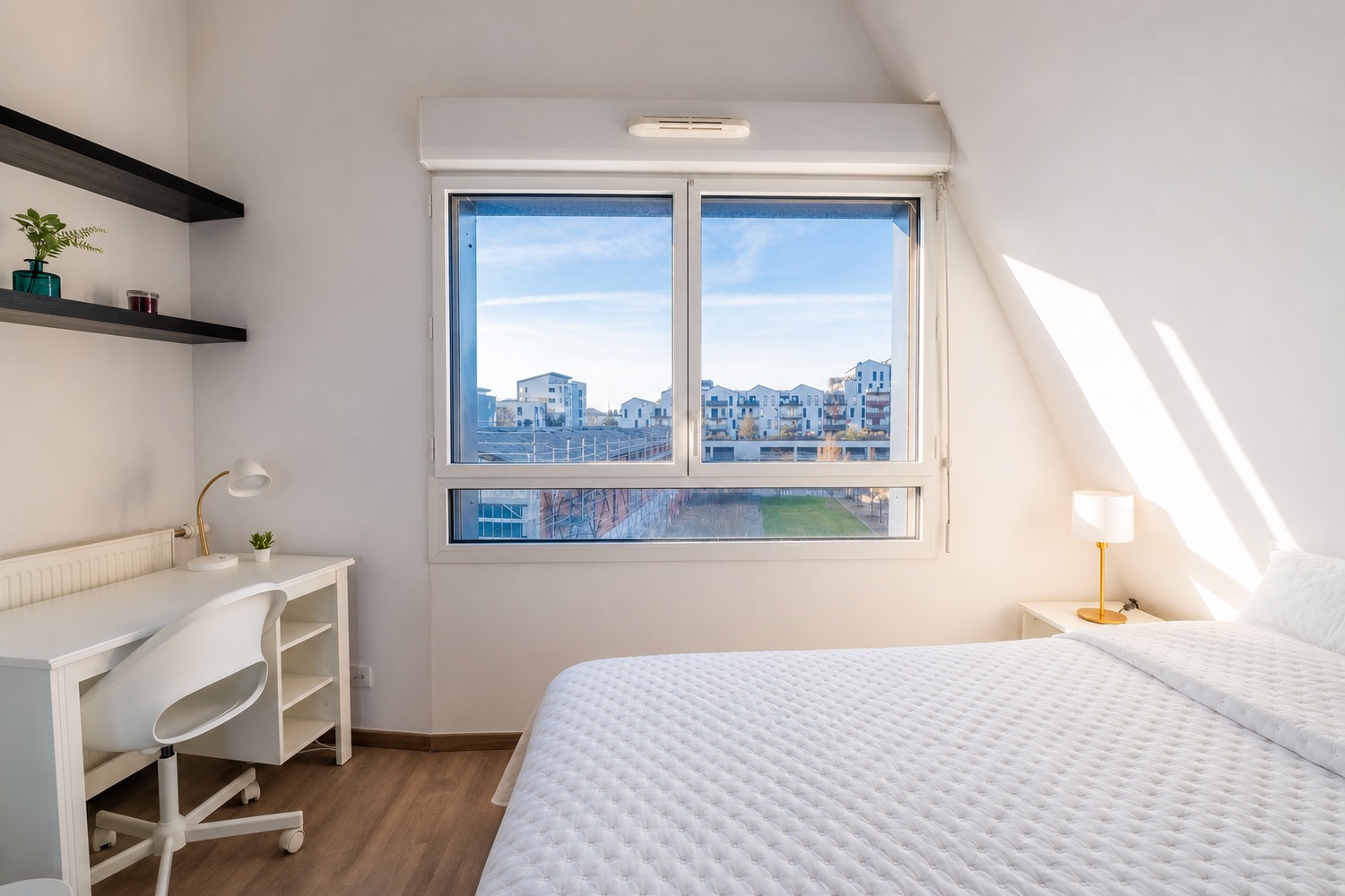 Move into this 13 m² room within Bacalan – BO45