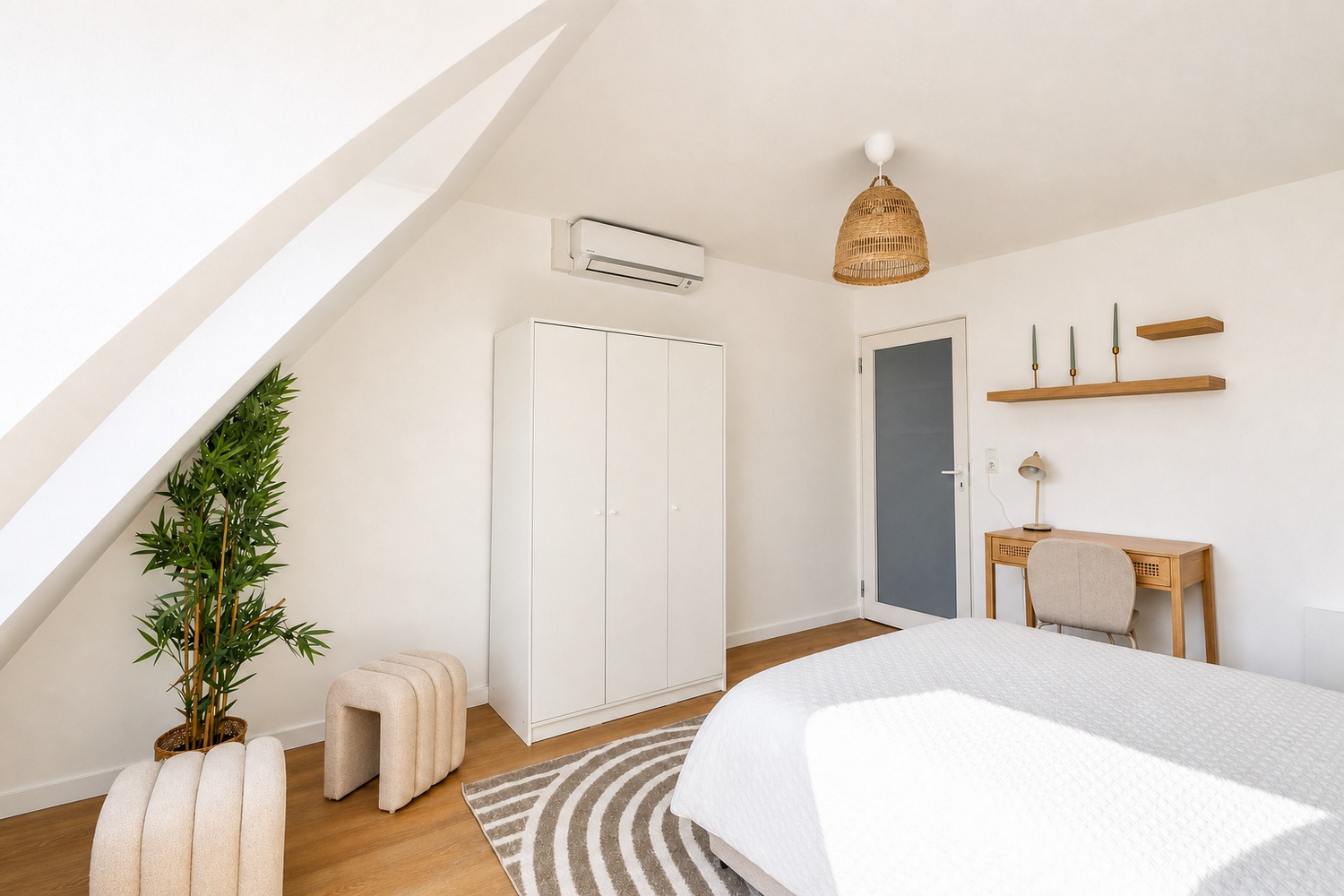 17 sqm bedroom in Strasbourg – ST103