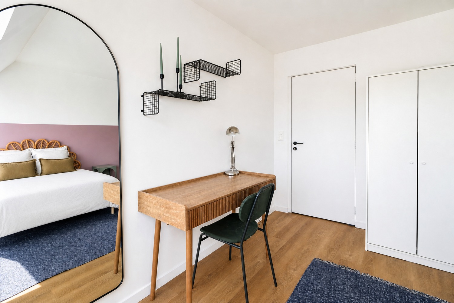 Modern bedroom – 13 sqm – Strasbourg – ST109