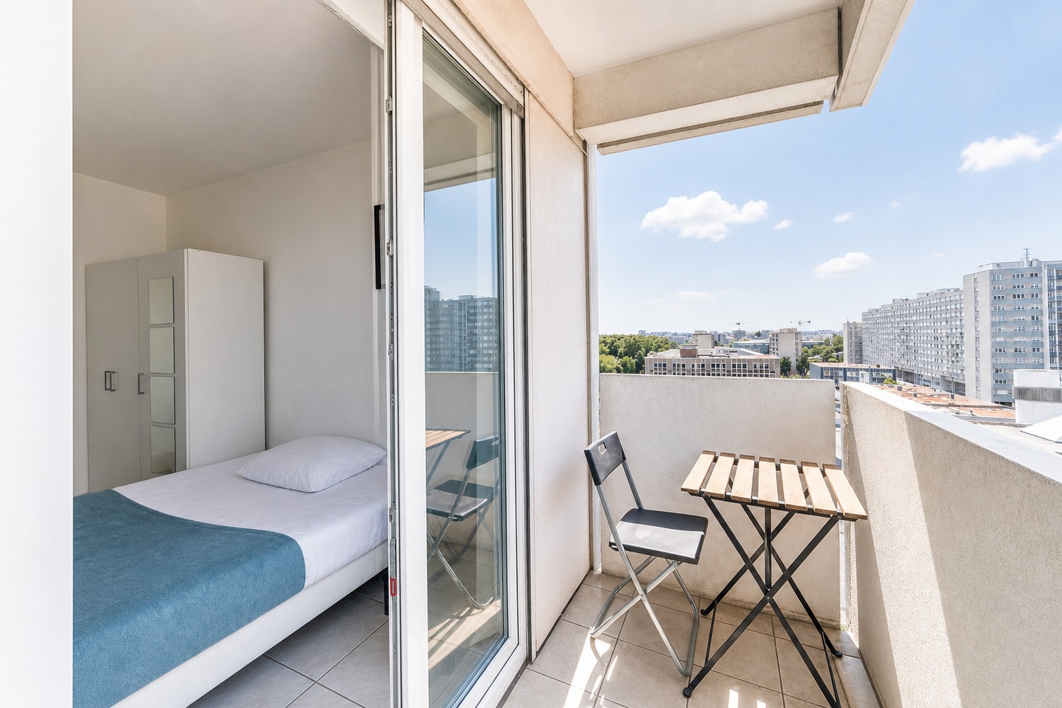 Nice and cosy room – 15m² – ST36