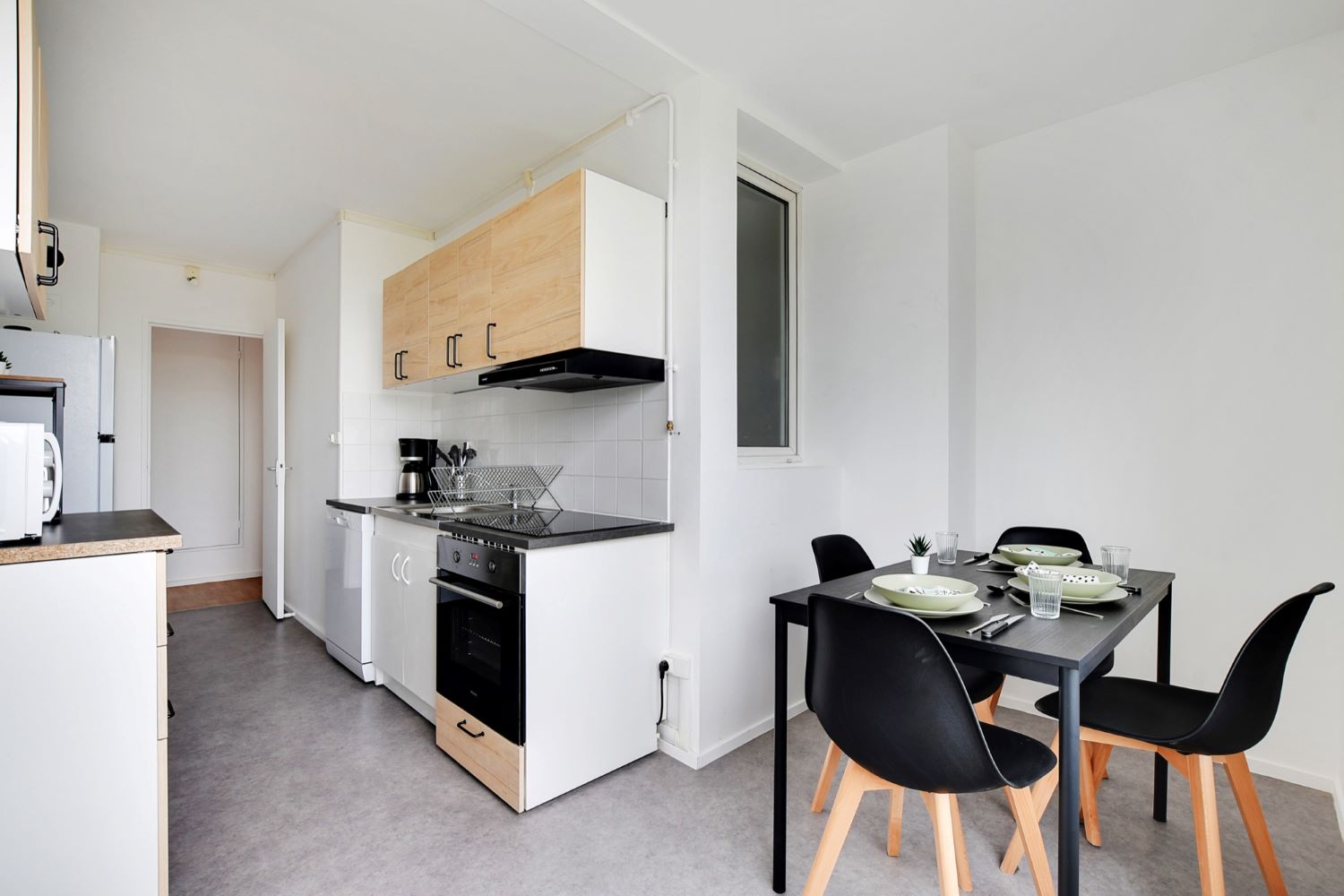Invigorating 10 m² room in Kremlin-Bicêtre – KRB36